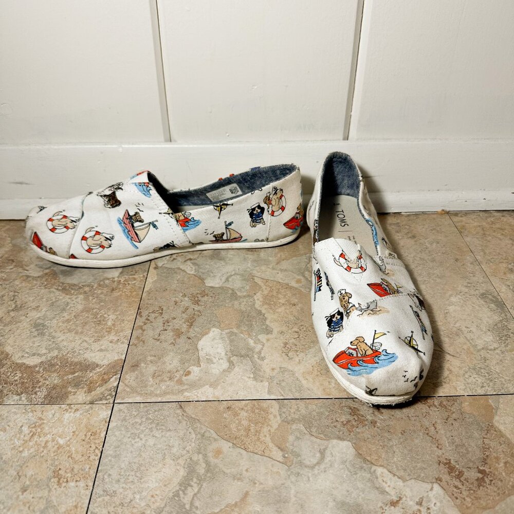 Toms Women's Size 8 White Nautical Dog Boat Print Canvas Comfort Shoes